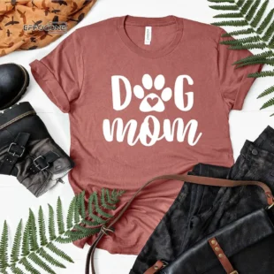 Dog Mom, Love Dogs Gift For Dog Mom T-Shirt