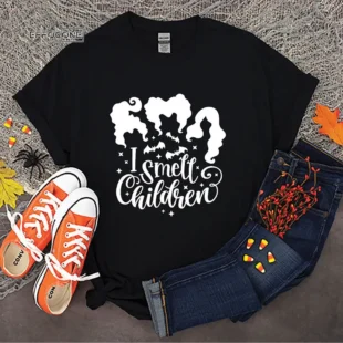 I SMELL CHILDREAN Sanderson sister Halloween T shirt