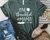 One Thankful Mama Thanksgiving T-Shirt