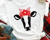 Christmas Cow Animal T-Shirt