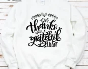 Give Thanks With A Grateful Heart Thankgiving T-Shirt
