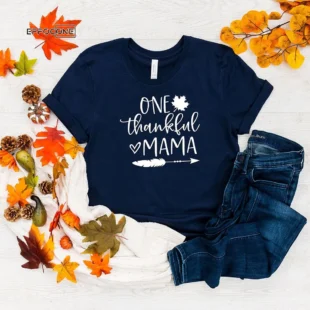 One Thankful Mama Thanksgiving T-Shirt