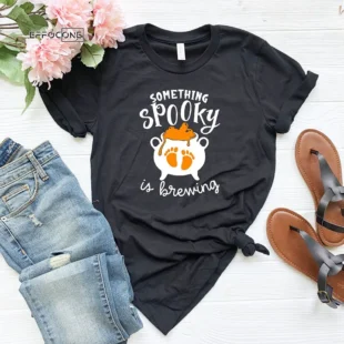 Something Spooky Is Brewing Halloween Pregnancy T-shirt